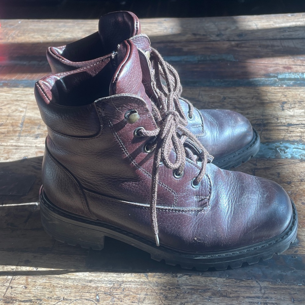 Men's L.L. Bean Brown Leather Boots- 6.5 Men’s 8.5 Womens